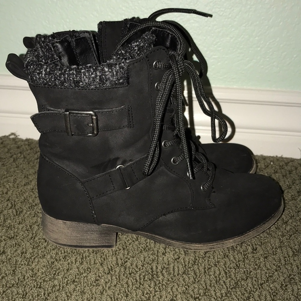 Women’s Combat Boots